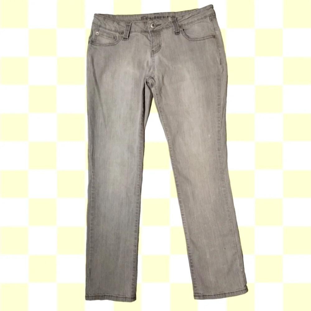 BLUE Asphalt straight leg jeans, size 11S. C179​​​​